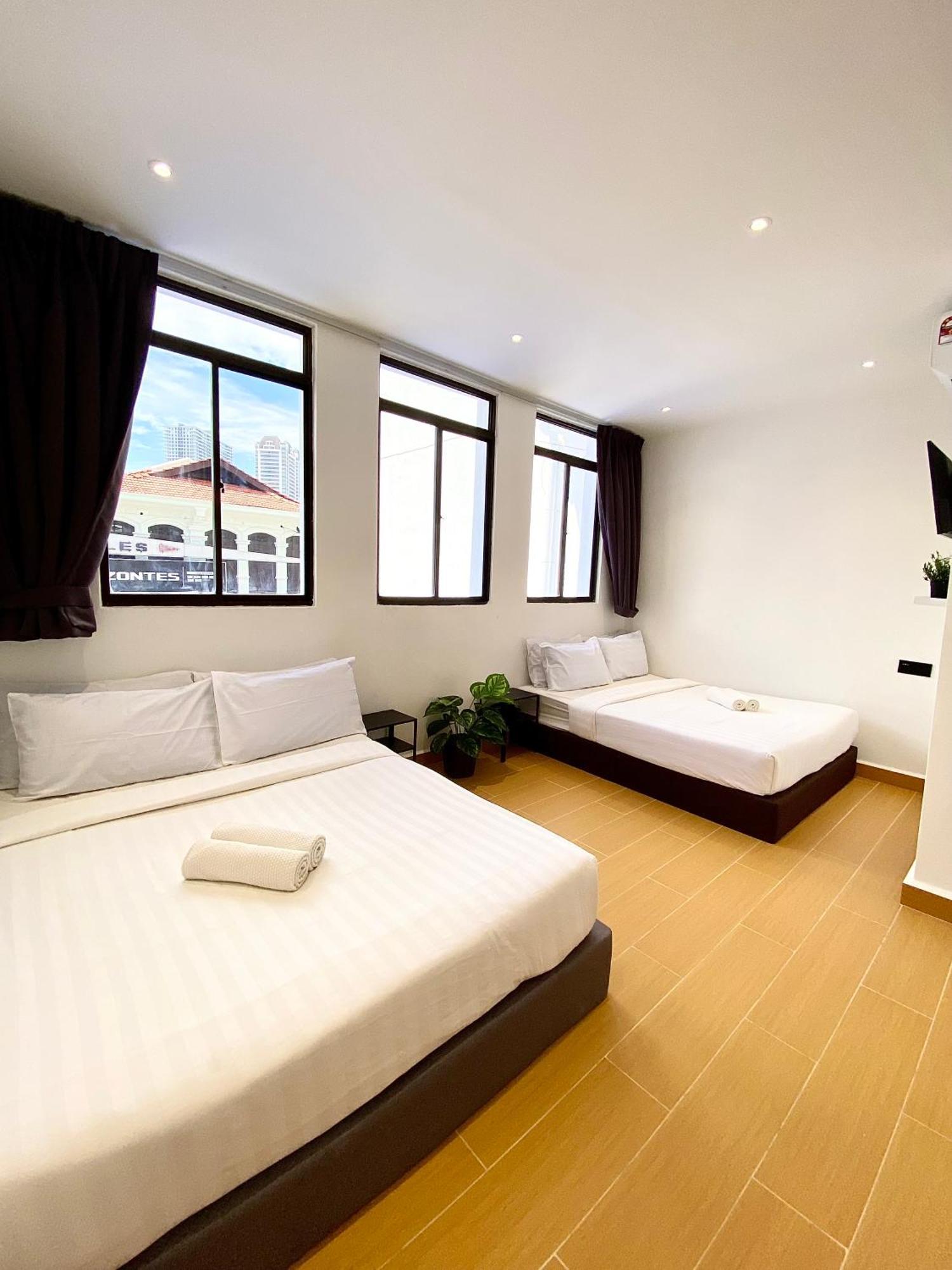 The 6N By Sky Hive Hotel George Town Buitenkant foto